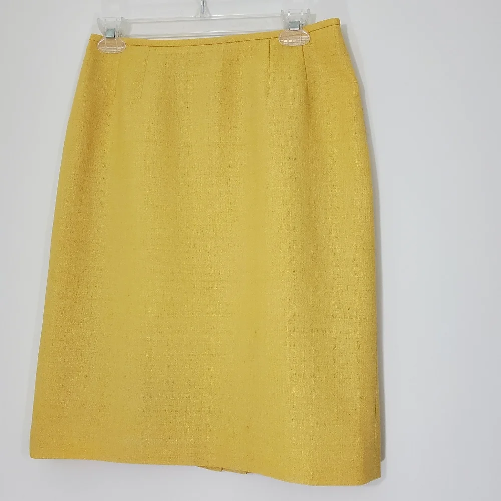 Le Suit Yellow Vintage Button Front Suit, Size 6P - Picture 4 of 13